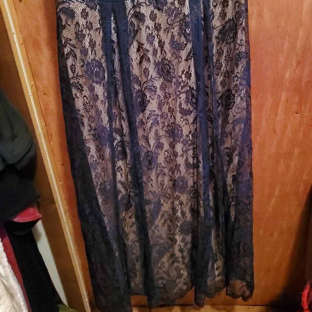 MAXI DRESS LACE DETAIL - Picture 4 of 4